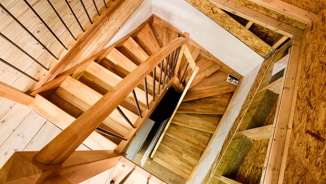 Treppen in der Ausstellung bei Schwarz & Sohn in Dingolfing