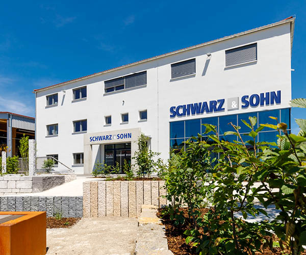 Die neue Ausstellung von Schwarz & Sohn in Traunstein